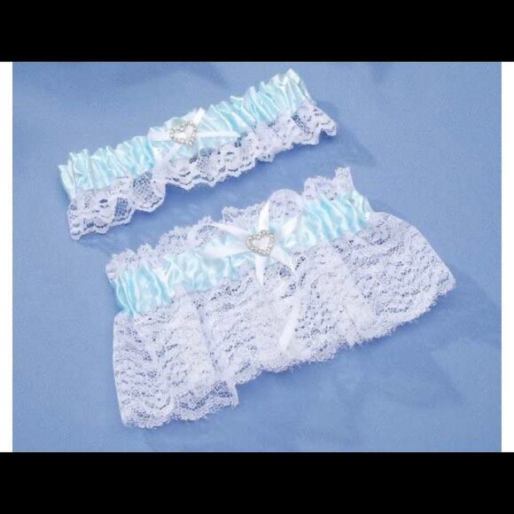 Victoria Lynn toss away/keep one garter set - Picture 2 of 6